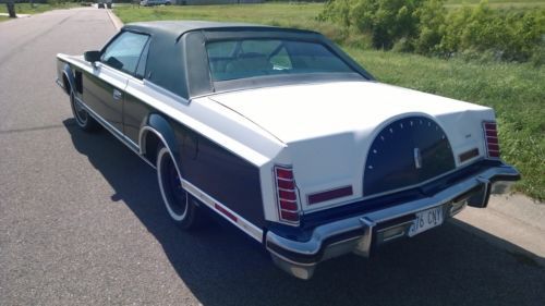 1979 Lincoln Continental Bill Blass Hardtop 2-Door 6.6L, image 7