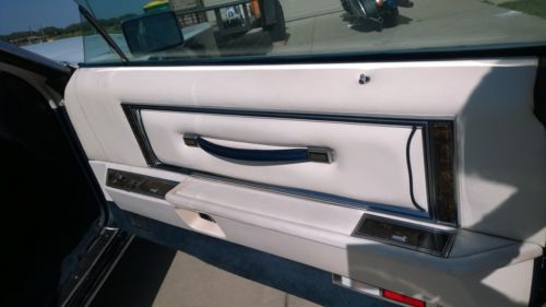 1979 Lincoln Continental Bill Blass Hardtop 2-Door 6.6L, image 8