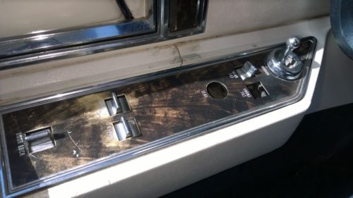 1979 Lincoln Continental Bill Blass Hardtop 2-Door 6.6L, image 16