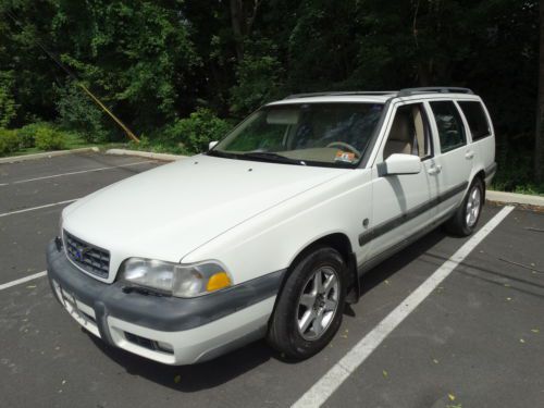 1999 volvo xc70 cross country vert nice wagon no reserve !