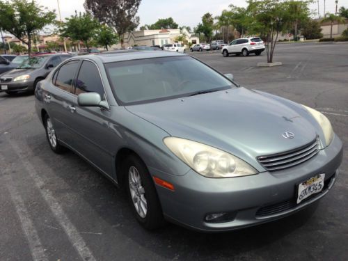 2004 lexus es330 clean 146k freeway milage ....mark levinson sound system~~~