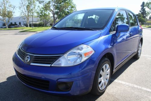 2009 nissan versa 1.8 s hatchback 66k low original miles 4 cylinder no reserve