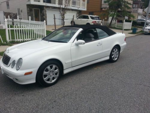 2001 mercedes benz clk 320 convertible  runs great!!!!!