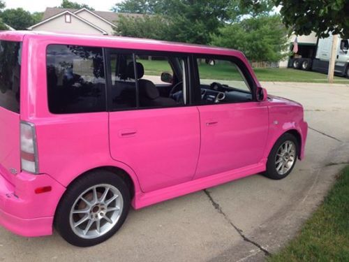 Cute! one of a kind! *hot pink* 2006 scion xb