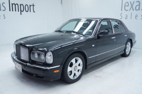 2002 arnage r, red label,chrome wheels,black/black,we finance