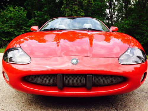 Jaguar xkr 2003 convertible, red with tan interior, outstanding condition