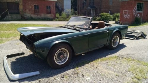 1970 triumph tr-6 2 door convertible restoration/project car no reserve