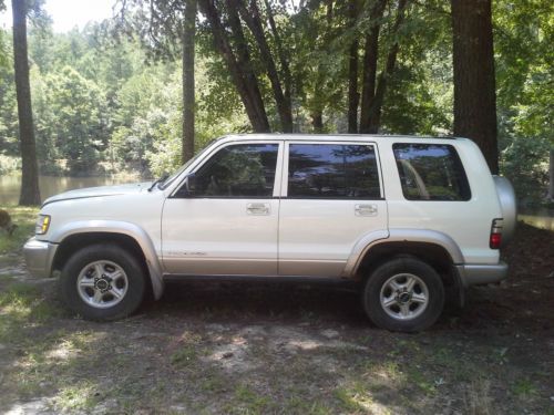 2000 isuzu trooper s sport utility 4-door 3.5l