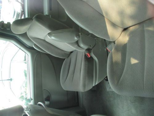 2003 Dodge Grand Caravan Sport Mini Passenger Van 4-Door 3.3L, image 11