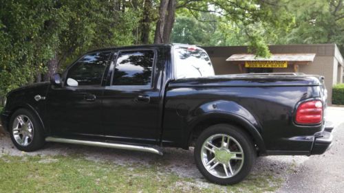 2002 ford f-150 harley-davidson edition crew cab pickup 4-door 5.4l