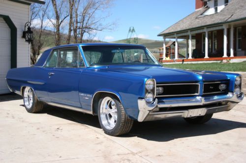 1964 pontiac grand prix