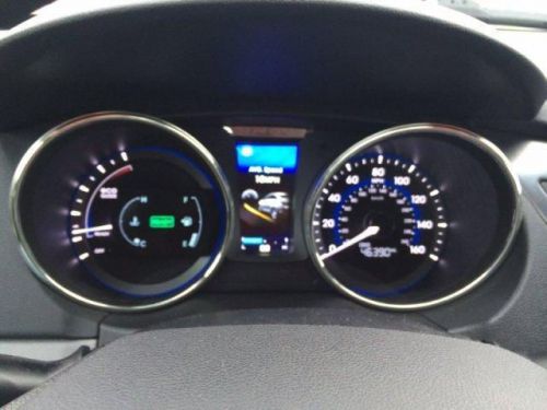 2011 hyundai sonata hybrid base