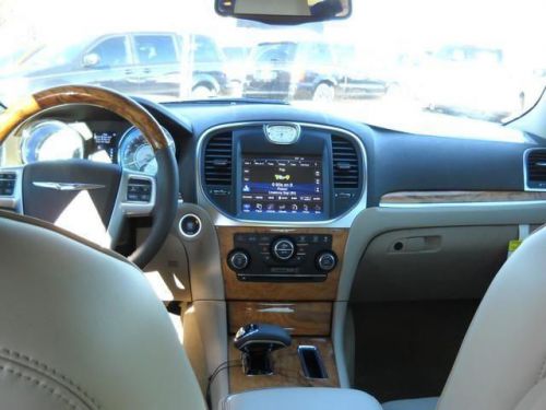 2014 chrysler 300c base