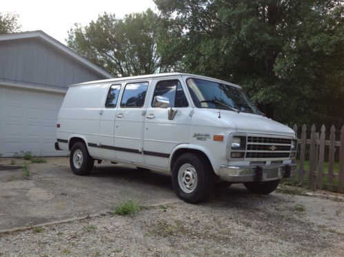 1993 chevy cargo van low reserve