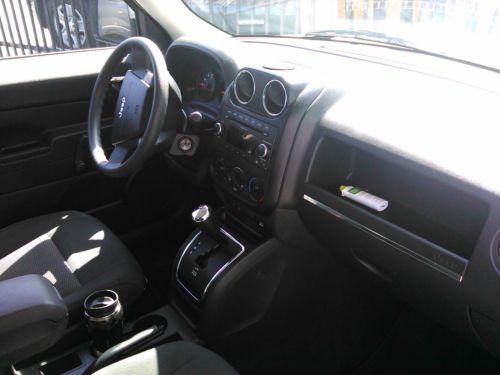 Low Milage 2009 Jeep Patriot Silver - Incredible Deal, US $6,499.00, image 2