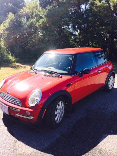 2003 mini cooper: 8k miles great condition red w/black leather