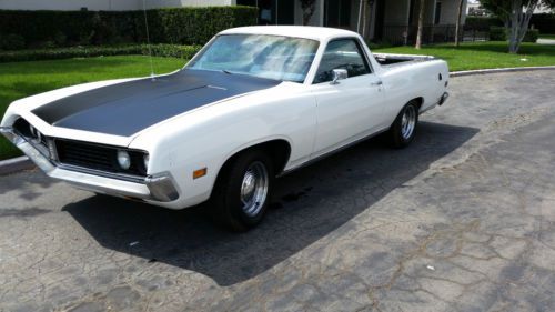 1971 ford ranchero, rebuilt motor, new tires and brakes, clean,runs like a champ