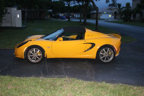 2005 lotus elise base convertible 2-door 1.8l