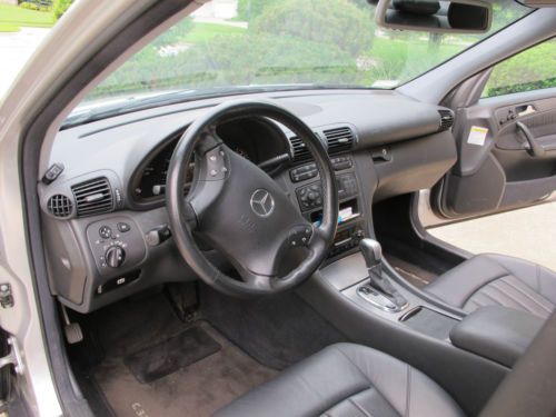 2002 Mercedes-Benz C32 AMG Original owner,Excellent Condition w/Factory Warranty, US $15,000.00, image 11