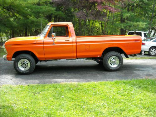 1978 ford f250 4x4 pickup truck.