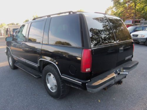 1999 Chevrolet Tahoe LS Sport Utility 4-Door 5.7L, image 3