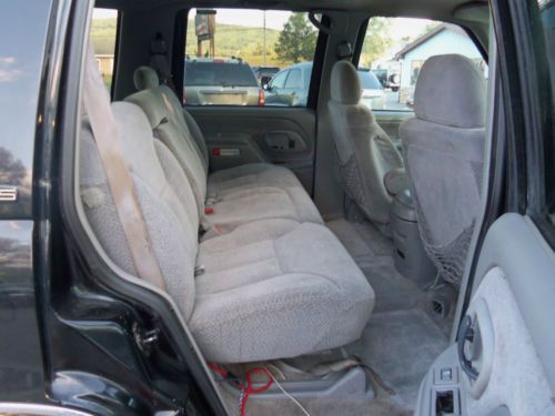 1999 Chevrolet Tahoe LS Sport Utility 4-Door 5.7L, image 13