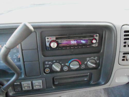 1999 Chevrolet Tahoe LS Sport Utility 4-Door 5.7L, image 18