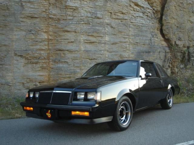 Buick regal grand national coupe 2-door