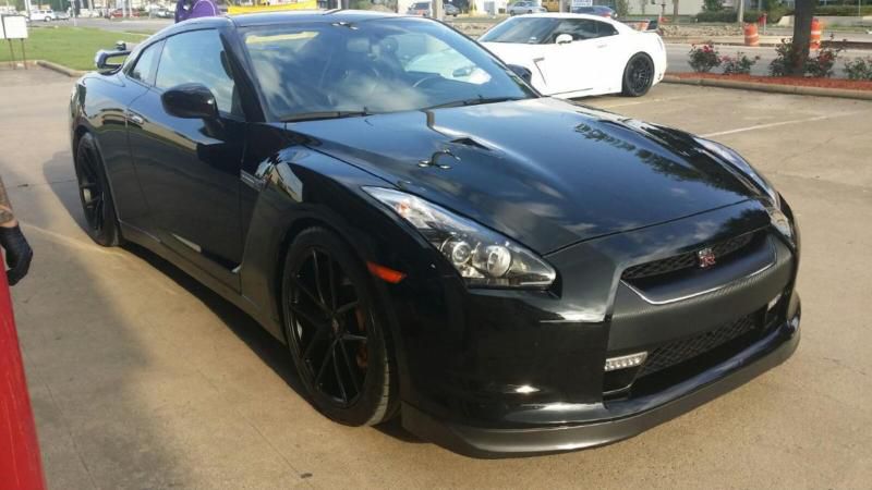 2009 nissan gt-r premium