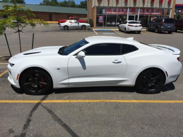 2016 chevrolet camaro 2ss coupe  455 hp