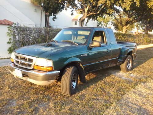 1998 ford ranger xlt extended cab pickup 2-door 3.0l