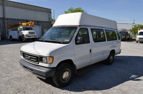 2003 ford e-250 wheelchair van