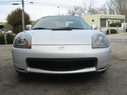 2001 toyota mr2 spyder extremely low mileage great condition