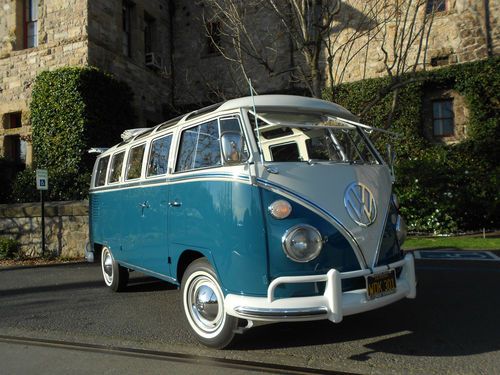 1967 volkswagon bus 21 window deluxe