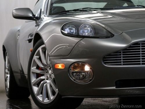 2003 aston martin vanquish 2dr cpe