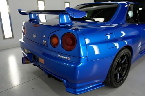 R34 skyline v-spec 2