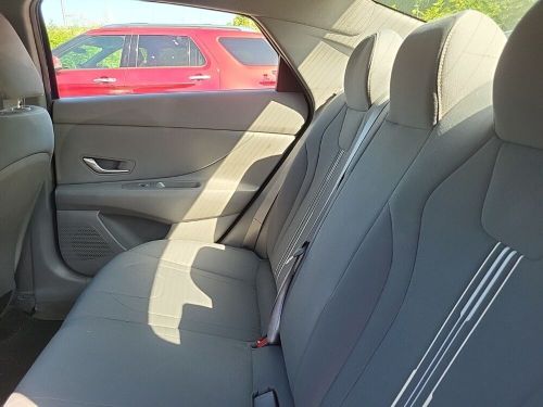 2022 Hyundai Elantra SEL, US $19,125.00, image 7