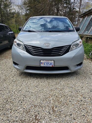 2014 Toyota Sienna, US $18,499.00, image 12