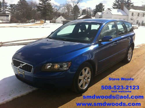 2006 volvo v50 2.4i wagon remarkable shape! run/ drives / looks new