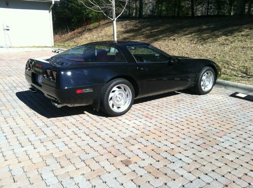 1992 chevrolet corvette 6-speed manual 45k miles non-smoker