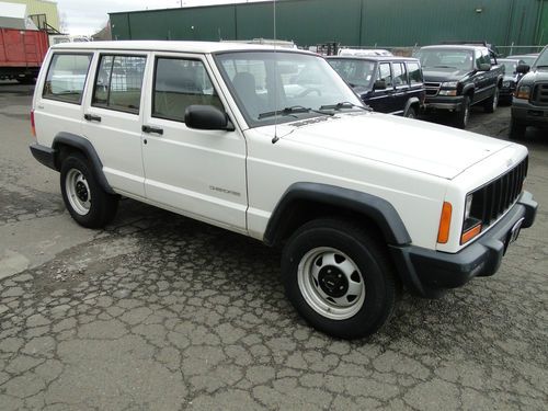 1996 jeep cherokee se 4-door 4wd
