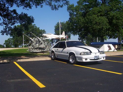 1988 mustang g.t. / lots ov modifications