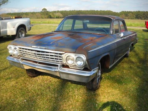 1962 chevrolet impala 4 door hardtop 6cyl 3 speed ss hubcaps chevy rare project