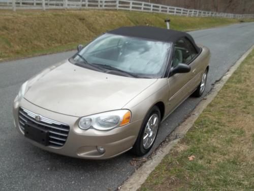 2004 chrysler sebring limited convertible 2-door 2.7l great car, mpg, and clean!