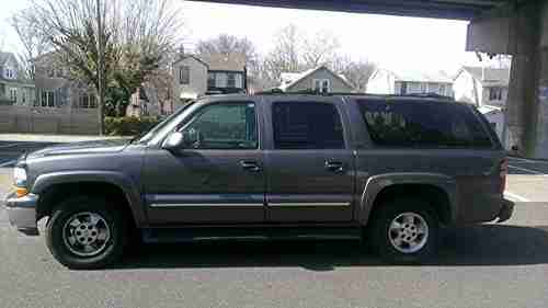 2001 Chevrolet Suburban 1500 LT Sport Utility 4-Door 5.3L  *NO RESERVE*, image 3