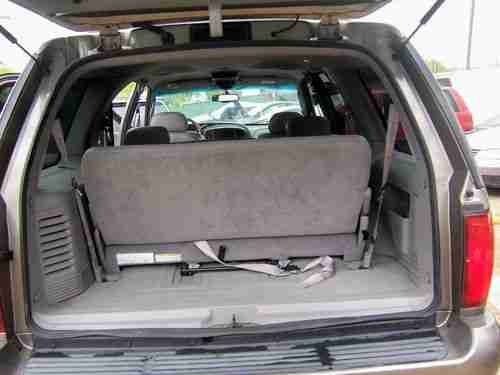 2002 Lincoln Navigator Base Sport Utility 4-Door 5.4L, image 4