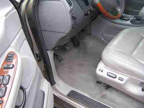 2002 Lincoln Navigator Base Sport Utility 4-Door 5.4L, image 7