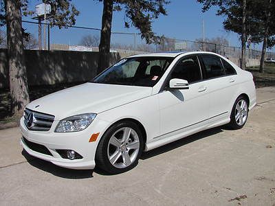 2010 mb c300 4matic white/black roof leather warranty 1 owner carfax we finance