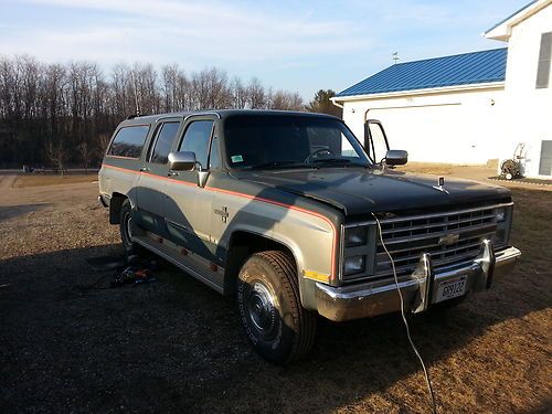 1986 chevrolet suburban k20 silverado wyoming truck little rust 87 88 85 89 gmc