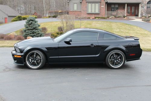 2006 ford mustang gt coupe 2-door 4.6l - whipple charger+